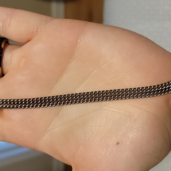 Chain Necklace - Picture 3 of 3